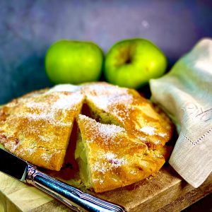 Large Apple Pie